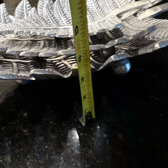 Silver Leaf-Shaped Decorative Trays - Picture 9 of 14